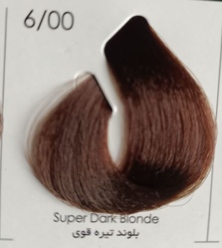 بلوند تیره قوی